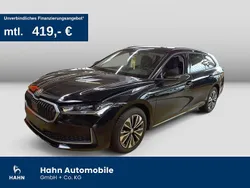 Ebony schwarz metallic Gebraucht 2024 Skoda Superb Selection Kombi | 32.930 € (Fairer Preis)