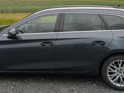 Grau Gebraucht 2021 Seat Leon XCELLENCE Kombi | 21.200 € (Fairer Preis)