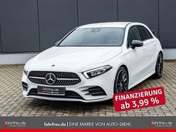 Weiß Gebraucht 2018 Mercedes A250 AMG line Limousine | 24.490 € (Fairer Preis)