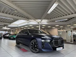 Frozen tanzanite blue Gebraucht 2024 BMW 740 M Sport Limousine | 89.950 € (Guter Preis)