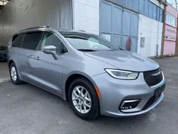 Grau Gebraucht 2021 Chrysler Pacifica Touring SUV | 28.700 € (Guter Preis)