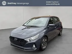 Grau Gebraucht 2023 Hyundai i20 Trend Kleinwagen | 16.950 € (Fairer Preis)