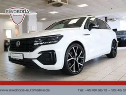 Weiß Gebraucht 2022 VW Touareg Style SUV | 53.950 € (Teuer)