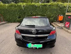 Schwarz Gebraucht 2009 Opel Astra Innovation Kleinwagen | 3.500 € (Guter Preis)
