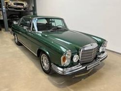 Grün Gebraucht 1969 Mercedes 280 SE Coupé | 109.900 €