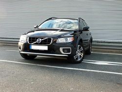 Schwarz Gebraucht 2011 Volvo XC70 Summum Limousine | 14.990 € (Fairer Preis)