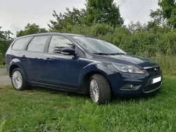 Blau Gebraucht 2009 Ford Focus Titanium Kombi | 3.300 € (Fairer Preis)