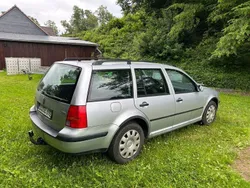 Silber Gebraucht 2001 VW Golf IV Kombi | 700 € (Guter Preis)