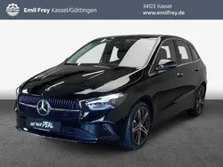 Nachtschwarz Gebraucht 2025 Mercedes B180 Advanced Van / Kleinbus | 41.990 €
