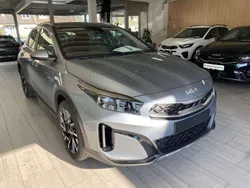 Silber Neu 2025 Kia XCeed Comfort SUV | 27.990 € (Teuer)
