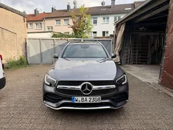 Grau Gebraucht 2020 Mercedes GLC300 SUV | 41.000 € (Fairer Preis)