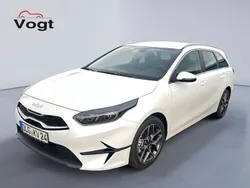 Weiß Neu 2024 Kia Ceed Sportswagon Spirit Kombi | 28.890 € (Etwas zu teuer)