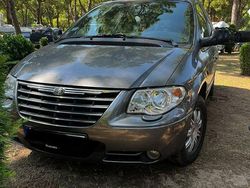 Grau Gebraucht 2007 Chrysler Grand Voyager Limited Van / Kleinbus | 5.000 € (Fairer Preis)