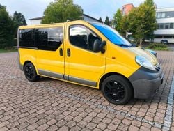 Gelb Gebraucht 2013 Opel Vivaro Van | 9.300 €