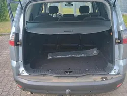 Grau Gebraucht 2008 Ford S-MAX S Van / Kleinbus | 4.750 € (Fairer Preis)