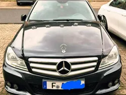 Schwarz Gebraucht 2012 Mercedes C200 Limousine | 11.000 € (Fairer Preis)