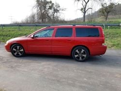 Rot Gebraucht 2006 Volvo V70 Comfort Kombi | 3.000 € (Guter Preis)