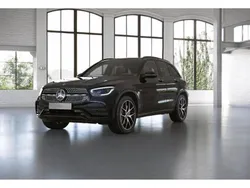Metalliclack obsidianschwarz Gebraucht 2020 Mercedes GLC300e AMG line SUV | 39.970 € (Fairer Preis)