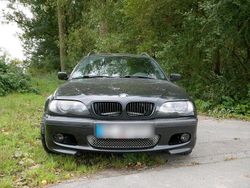 Schwarz Gebraucht 2002 BMW 318 M Sport Kombi | 2.490 € (Guter Preis)