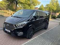 Gebraucht 2019 Ford Tourneo Custom Van | 26.000 € (Etwas zu teuer)