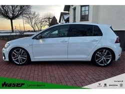 Weiss Gebraucht 2019 VW Golf VII | 25.790 € (Guter Preis)