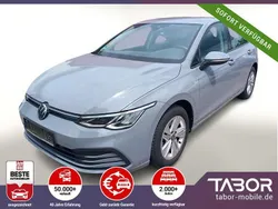 Grau Gebraucht 2022 VW Golf VIII Life Limousine | 20.288 € (Guter Preis)