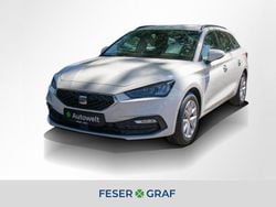 Weiss Gebraucht 2022 Seat Leon Style Kombi | 18.890 € (Fairer Preis)