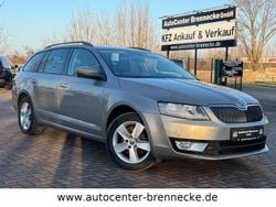 Beige Gebraucht 2013 Skoda Octavia Ambition Kombi | 8.950 € (Fairer Preis)