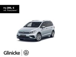 Oyster silver metallic Gebraucht 2025 VW Touran IQ Drive Van / Kleinbus | 35.970 € (Teuer)
