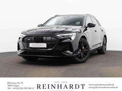 Mythosschwarz metallic Gebraucht 2022 Audi e-tron Black Edition SUV | 38.045 € (Fairer Preis)