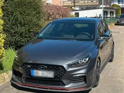 Grau Gebraucht 2018 Hyundai i30 Limousine | 18.800 € (Fairer Preis)