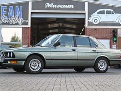 Grün Gebraucht 1985 BMW 524 Limousine | 15.990 €