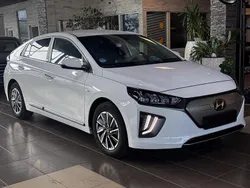 Weiß polar white / sol Gebraucht 2021 Hyundai Ioniq 6 Style Limousine | 15.950 € (Fairer Preis)