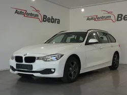 Weiß Gebraucht 2014 BMW 320 Sport Line Kombi | 6.490 €