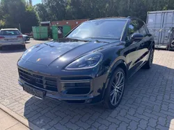 Schwarz Gebraucht 2020 Porsche Cayenne Turbo SUV | 87.900 € (Etwas zu teuer)
