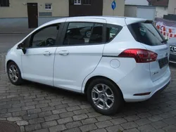 Weiß Gebraucht 2015 Ford B-MAX SYNC Edition Van / Kleinbus | 5.200 € (Guter Preis)