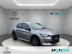 Grau Gebraucht 2023 Peugeot e-208 Allure Kleinwagen | 21.490 € (Fairer Preis)
