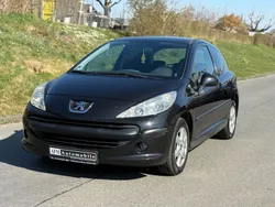 Schwarz Gebraucht 2006 Peugeot 207 Tendance Kleinwagen | 1.690 € (Fairer Preis)