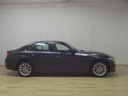 Schwarz Gebraucht 2023 BMW 320 Sport Line Limousine | 27.980 € (Guter Preis)