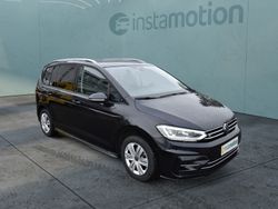 Schwarz Gebraucht 2024 VW Touran R-line Van / Kleinbus | 36.600 € (Fairer Preis)