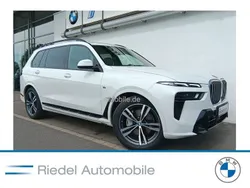 Weiß Gebraucht 2023 BMW X7 M Sport SUV | 86.890 € (Guter Preis)