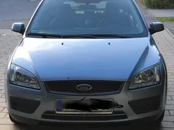 Blau Gebraucht 2007 Ford Focus Limousine | 2.499 € (Fairer Preis)