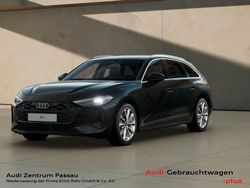 Mythosschwarz metallic Gebraucht 2025 Audi A5 Sport Kombi | 43.850 € (Superpreis)