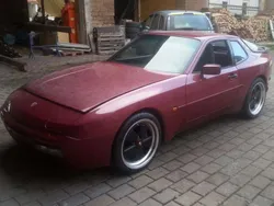 Rot Gebraucht 1990 Porsche 944 Turbo Coupé | 25.000 €