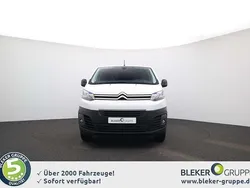 Weiß Gebraucht 2023 Citroën e-Jumpy Van / Kleinbus | 28.990 € (Fairer Preis)