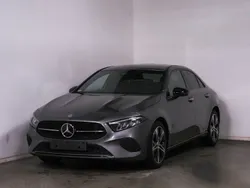 Grau Gebraucht 2024 Mercedes A200 Progressive Limousine | 33.950 € (Teuer)