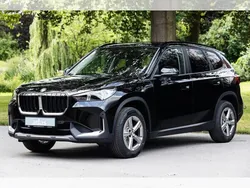 Schwarz (schwarz) Gebraucht 2023 BMW X1 Performance SUV | 37.980 € (Guter Preis)