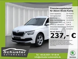 Weiss Gebraucht 2023 Skoda Kamiq Style SUV | 20.779 € (Guter Preis)