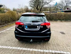 Schwarz Gebraucht 2017 Honda HR-V Comfort SUV | 9.600 €