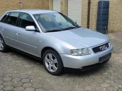 Silber Gebraucht 2002 Audi A3 Limousine | 3.000 € (Teuer)